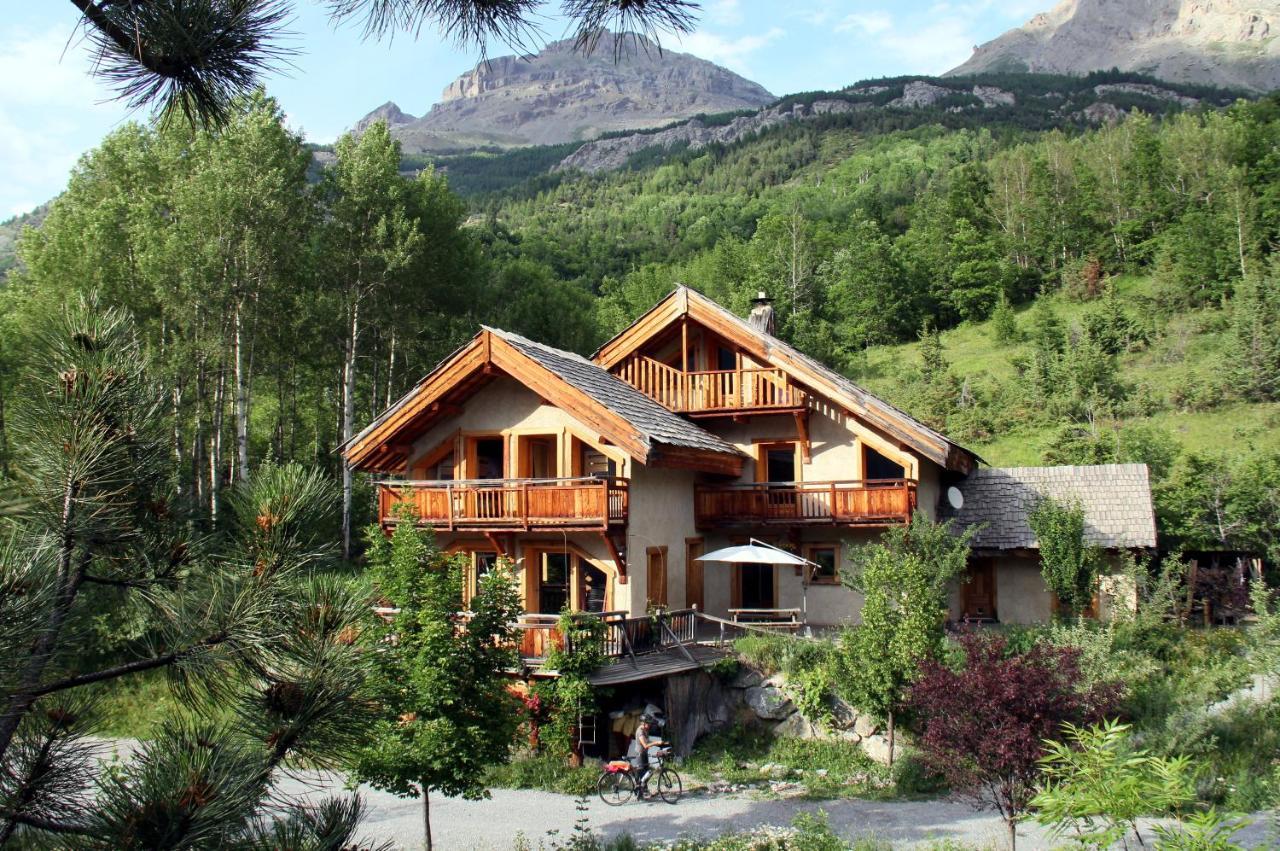 La Paille Bed & Breakfast Pelvoux Exterior photo