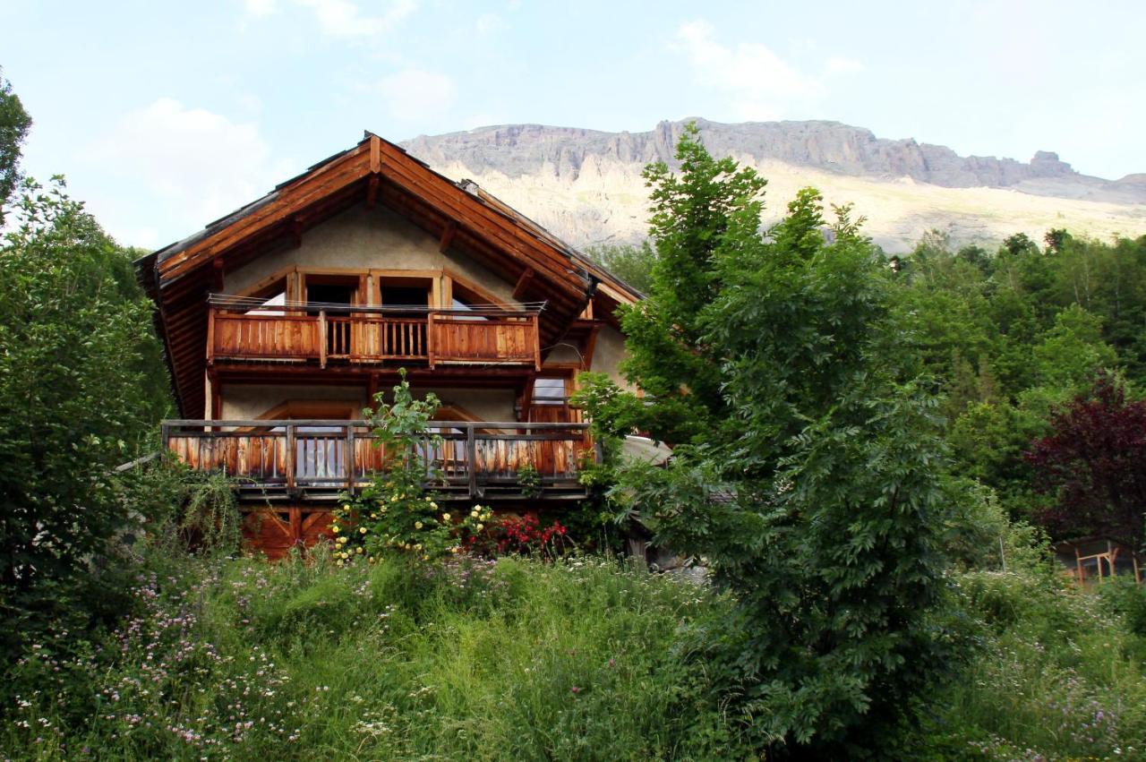 La Paille Bed & Breakfast Pelvoux Exterior photo