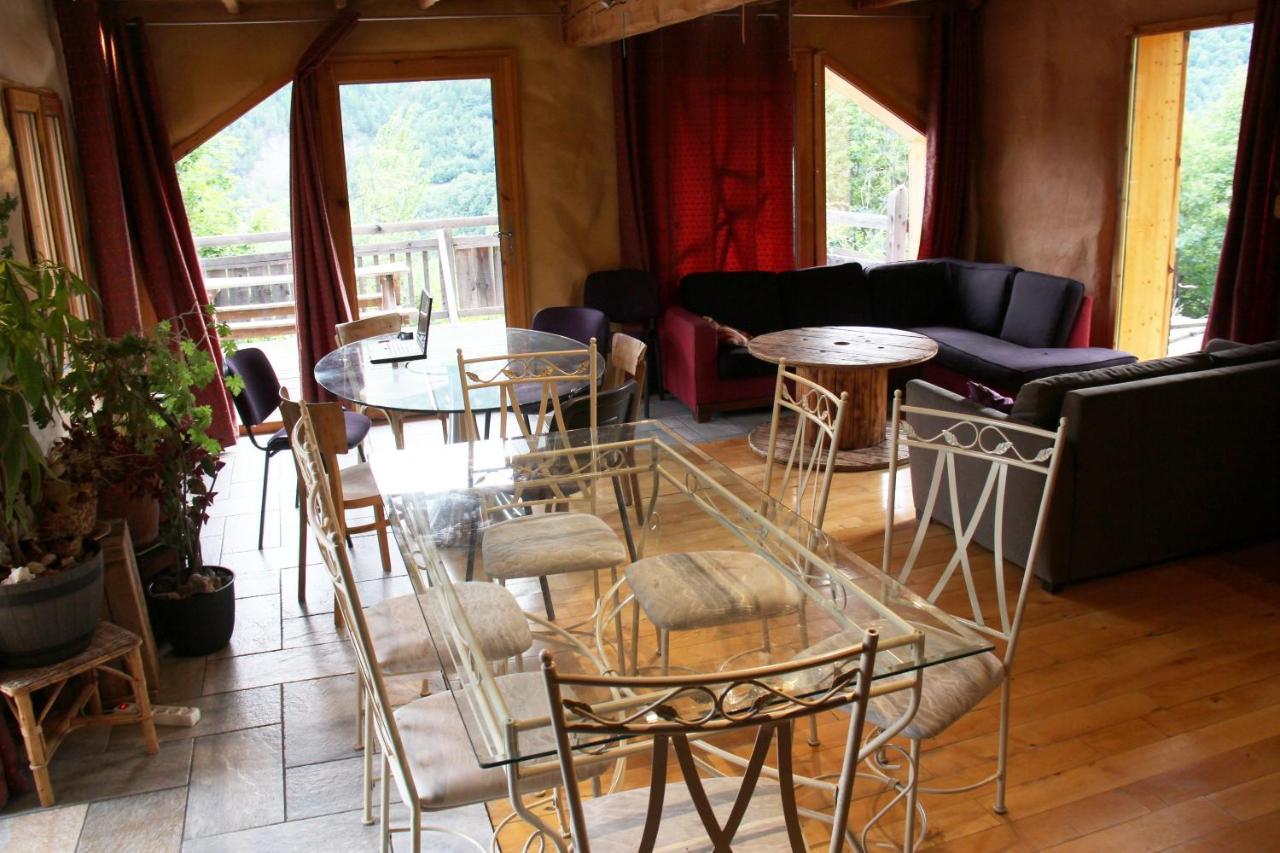 La Paille Bed & Breakfast Pelvoux Exterior photo